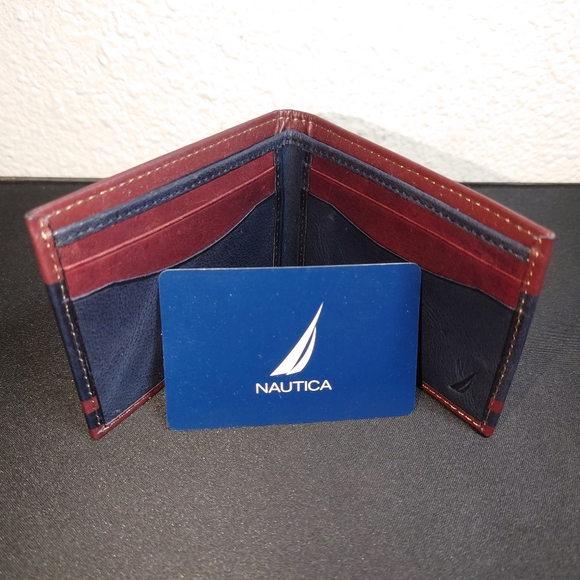 NEW Nautica bifold wallet - Picture 1 of 5